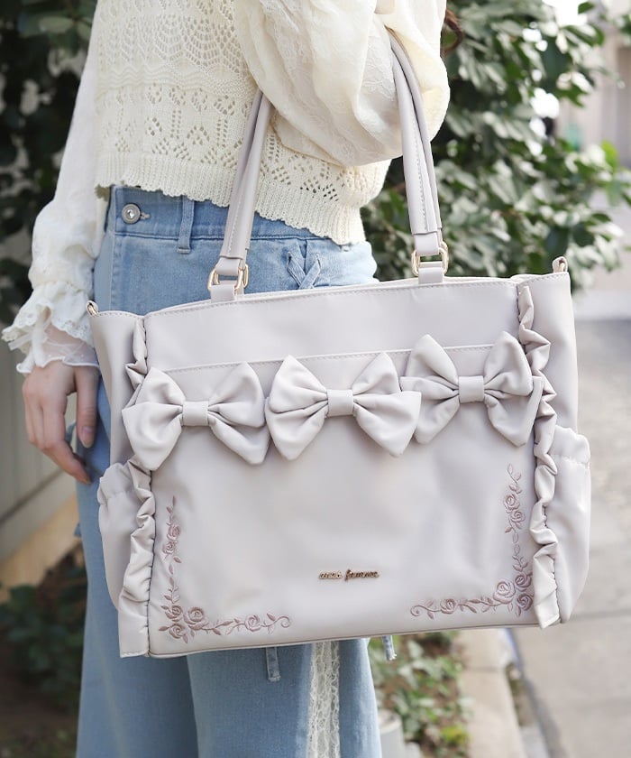 Water Repellent Nylon Row Ribbons Tote – axes femme from JAPAN