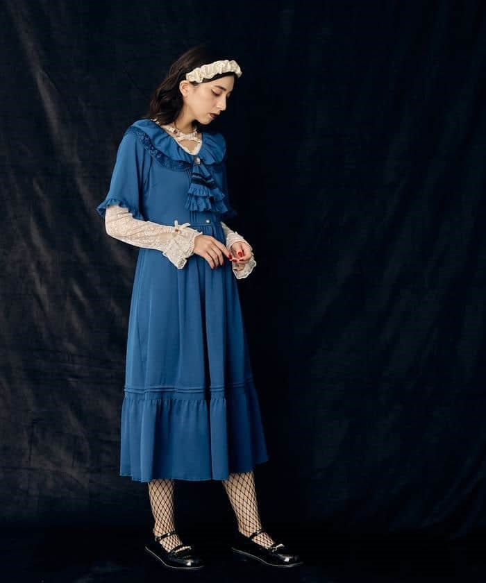 axes femme blue dress with Jabot Brooch – from JAPAN Lace dress Size:12 B Flutter Channel Carrie Bradshaw with
