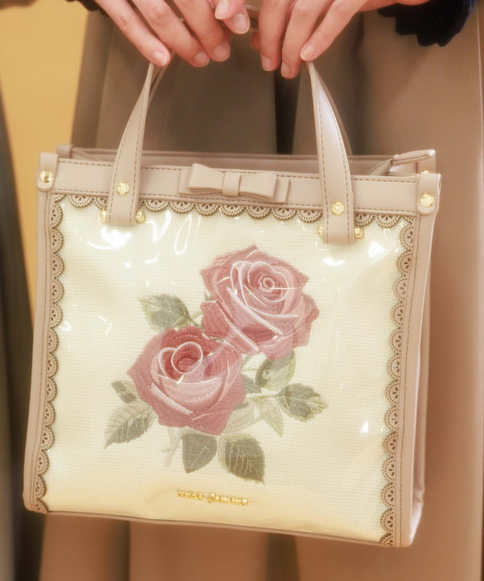 Rose Embroidery Square Bag (Pre-order)