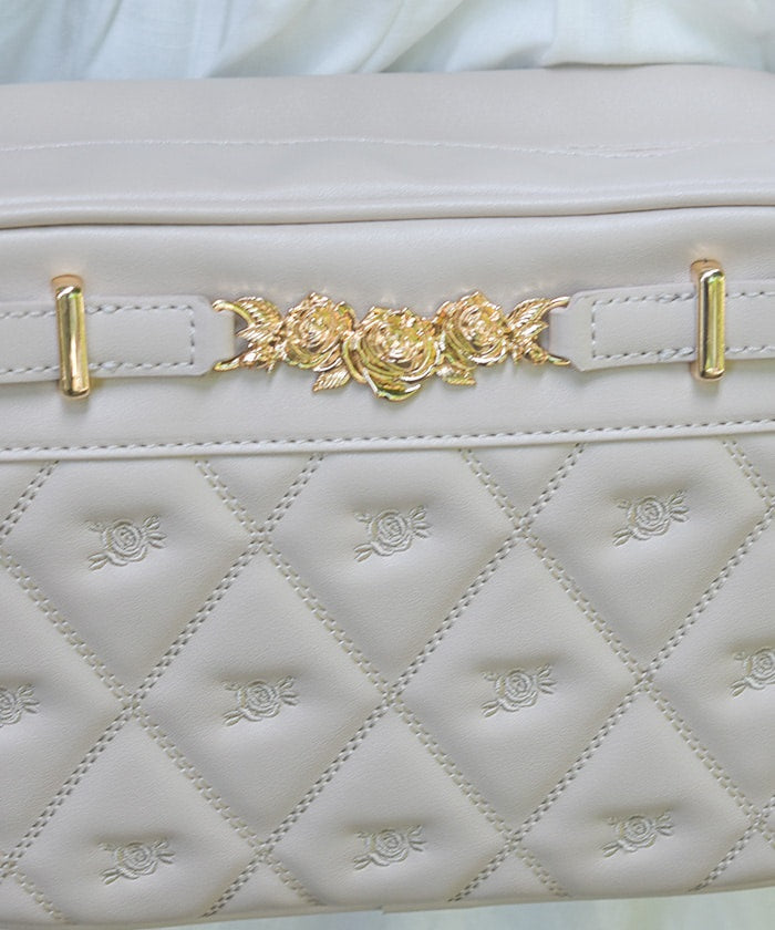 Rose Metal Parts Quilted Shoulder Bag