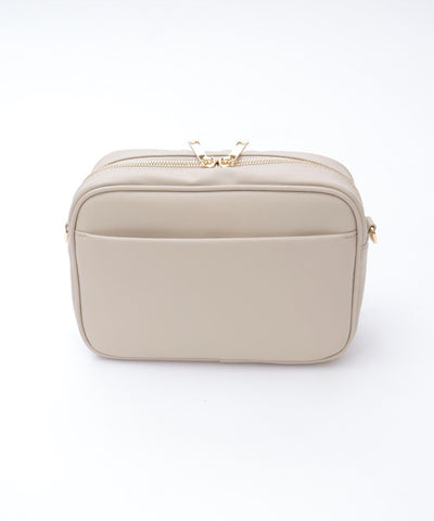 Rose Metal Parts Quilted Shoulder Bag
