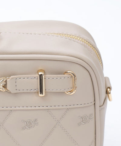 Rose Metal Parts Quilted Shoulder Bag