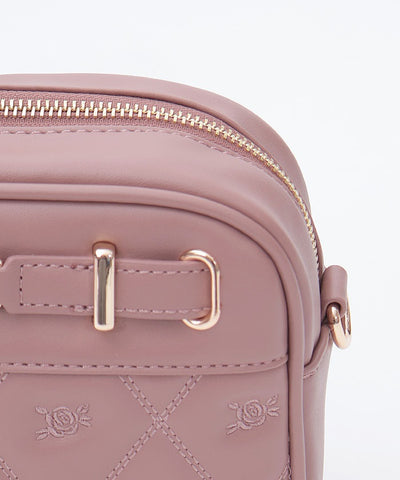 Rose Metal Parts Quilted Shoulder Bag