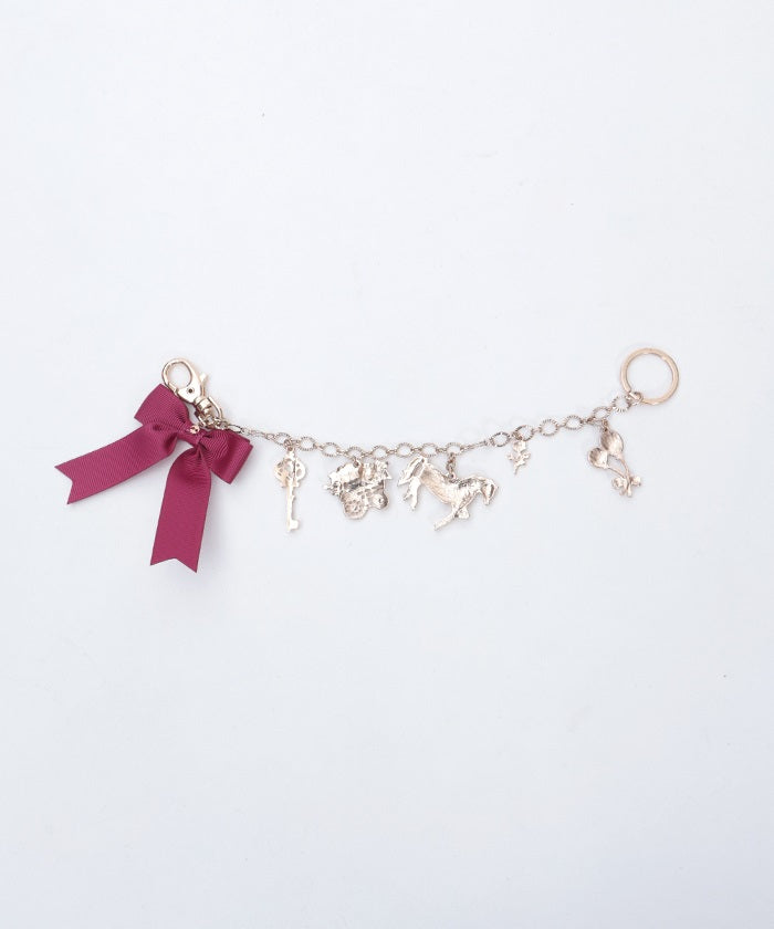 Amusant Parade Charm