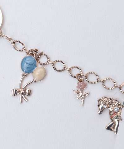 Amusant Parade Charm