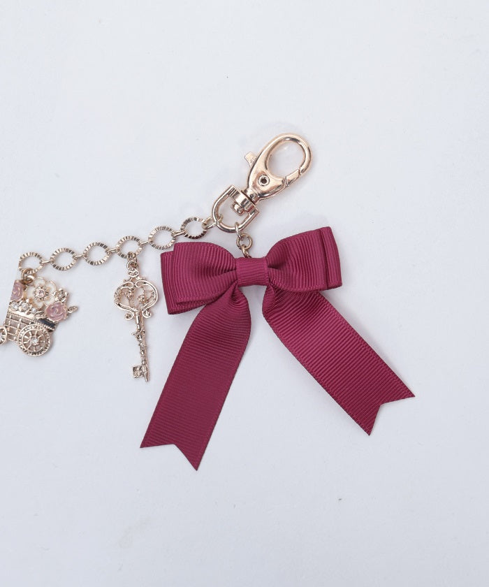 Amusant Parade Charm