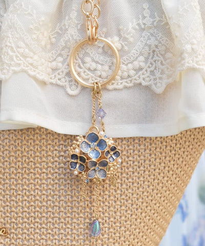 Hydrangea Brooch Bag Charm