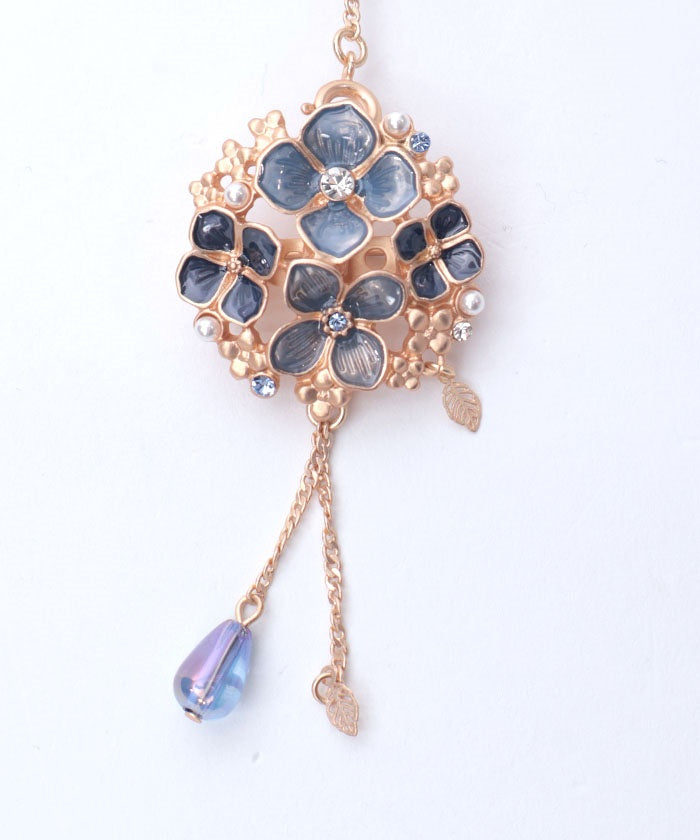 Hydrangea Brooch Bag Charm