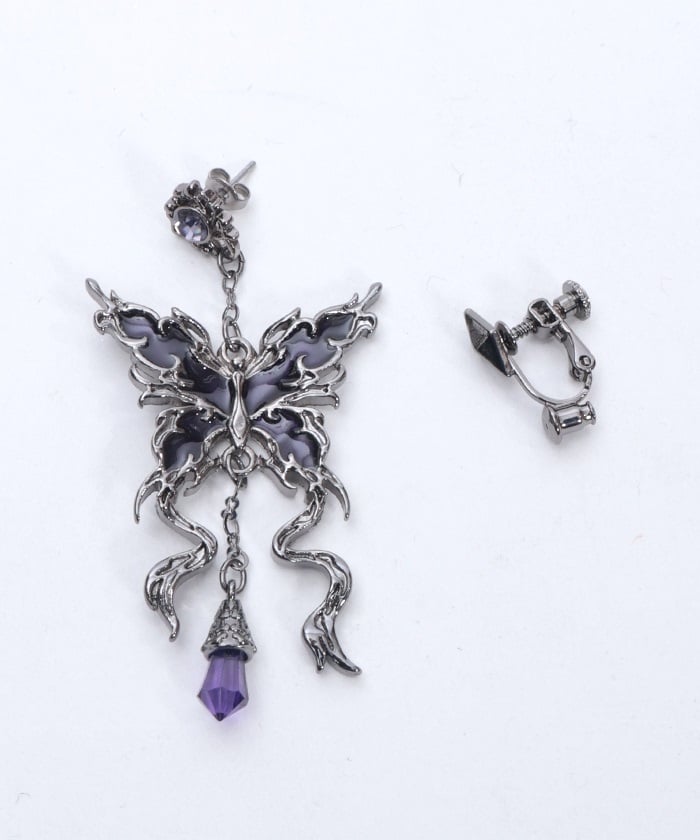 Nightmare Ribbon Pierce Earrings