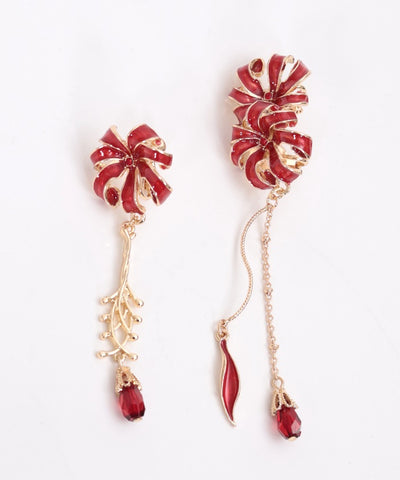 Higanbana Motif Earrings