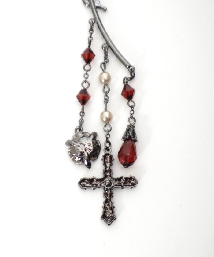 Bijoux Cross Ear Hook