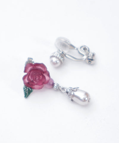Grace Rose Pearl Earrings
