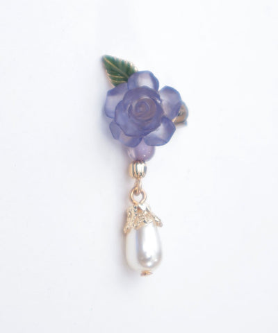 Grace Rose Pearl Earrings