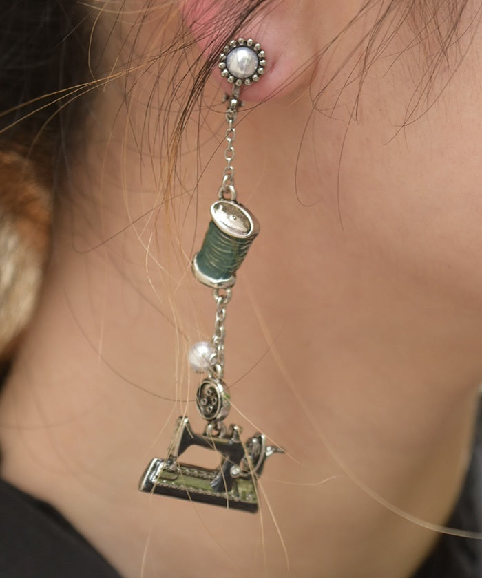 Sewing Motif Earrings – axes femme from JAPAN