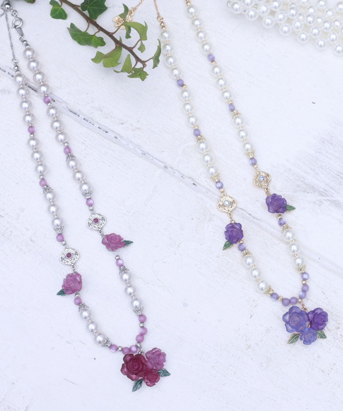 Grace Rose Pearl Necklace