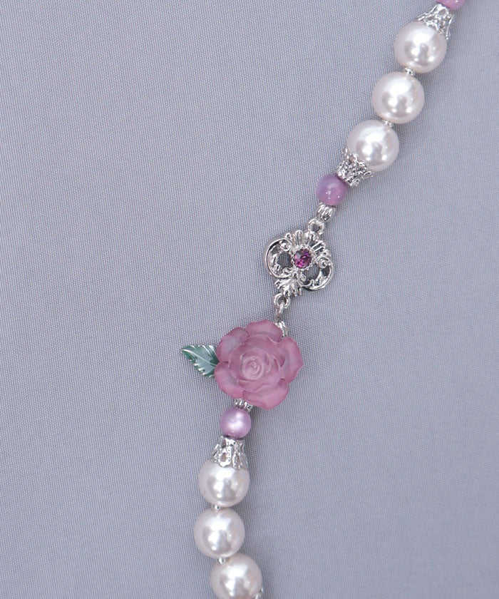 Grace Rose Pearl Necklace