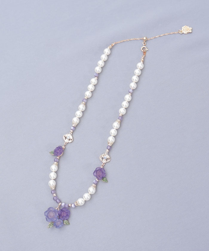 Grace Rose Pearl Necklace