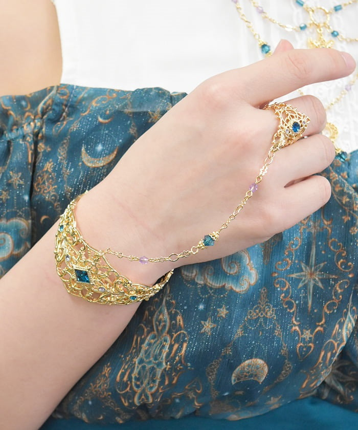 Arabian Hand Chain