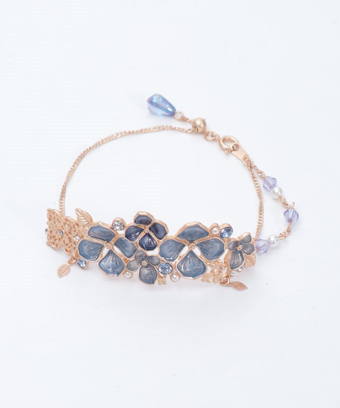 Hydrangea Motif Bracelet
