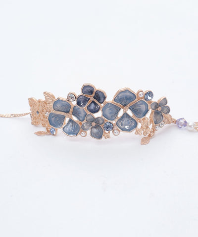 Hydrangea Motif Bracelet