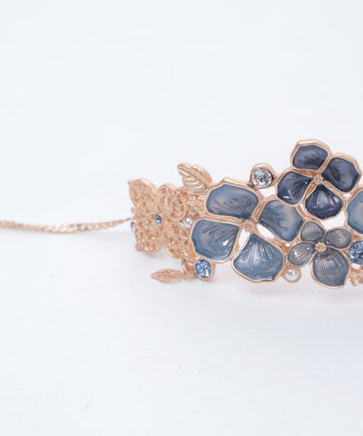 Hydrangea Motif Bracelet