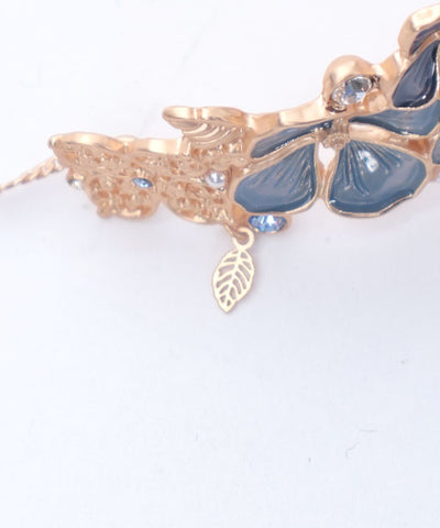 Hydrangea Motif Bracelet