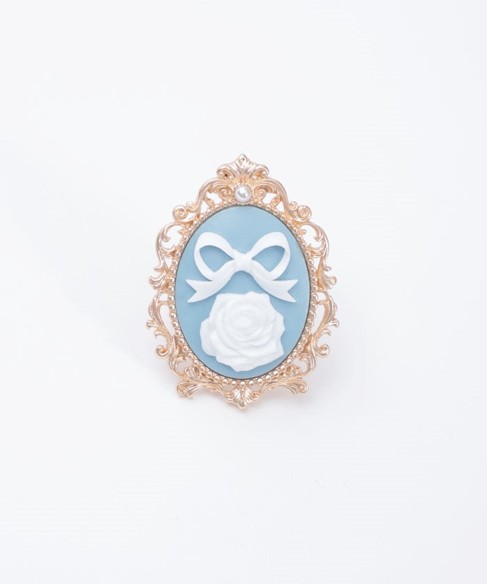 Cameo Style Ring