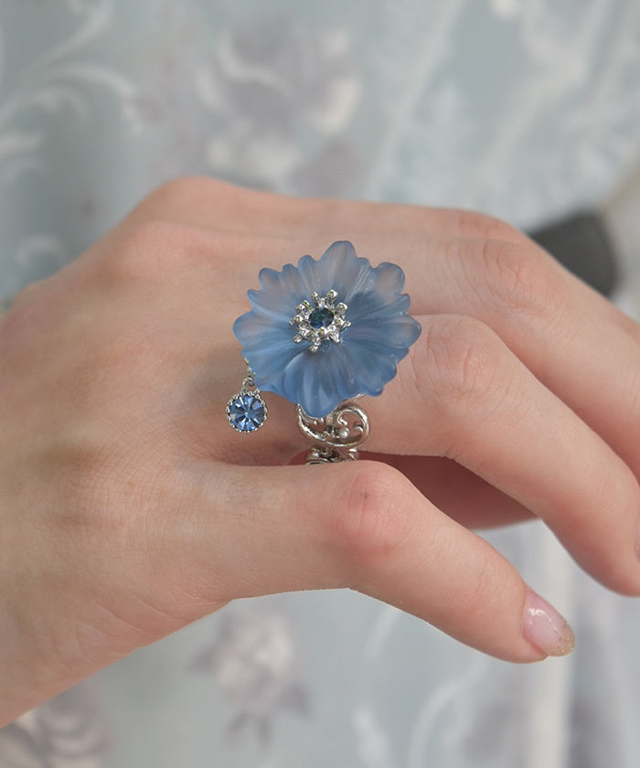 Acrylic Flower Ring – axes femme from JAPAN