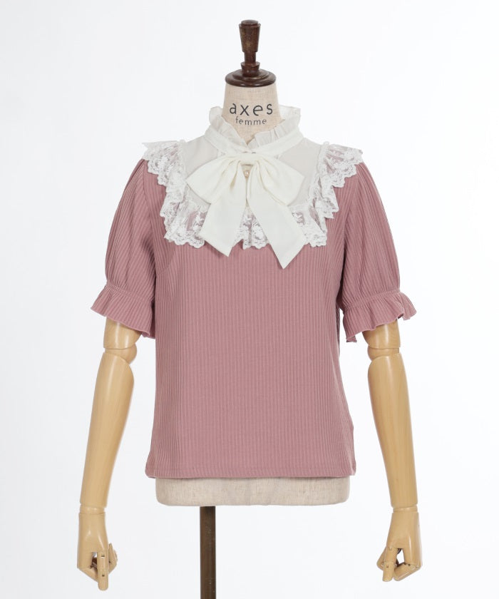 Rib Pullover with Ribbon Brooch