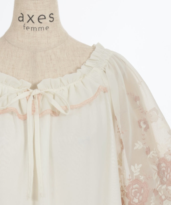 Flower Embroidery 2-Way Chiffon Blouse