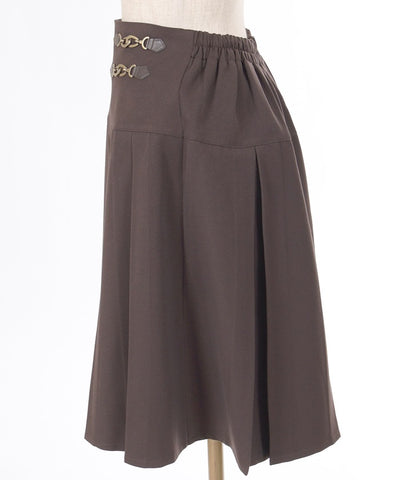 Pleated Skirt with Chain Bits