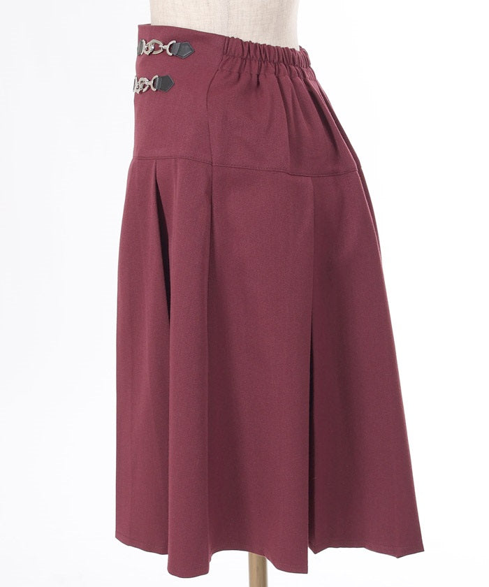 Pleated Skirt with Chain Bits