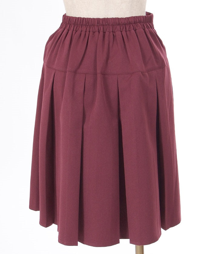 Pleated Skirt with Chain Bits