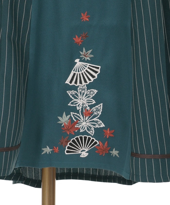 Folding Fan & Autumn Leaves Embroidery Zip Skirt