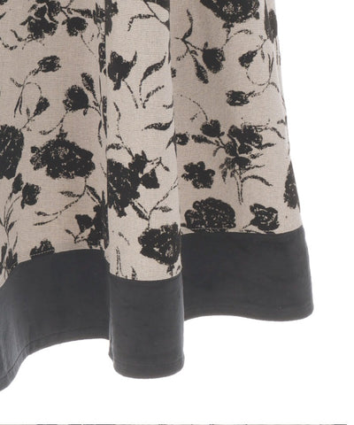 Flocky Flower Pattern Skirt