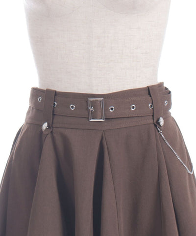 Volume & Asymmetric Hem Skirt