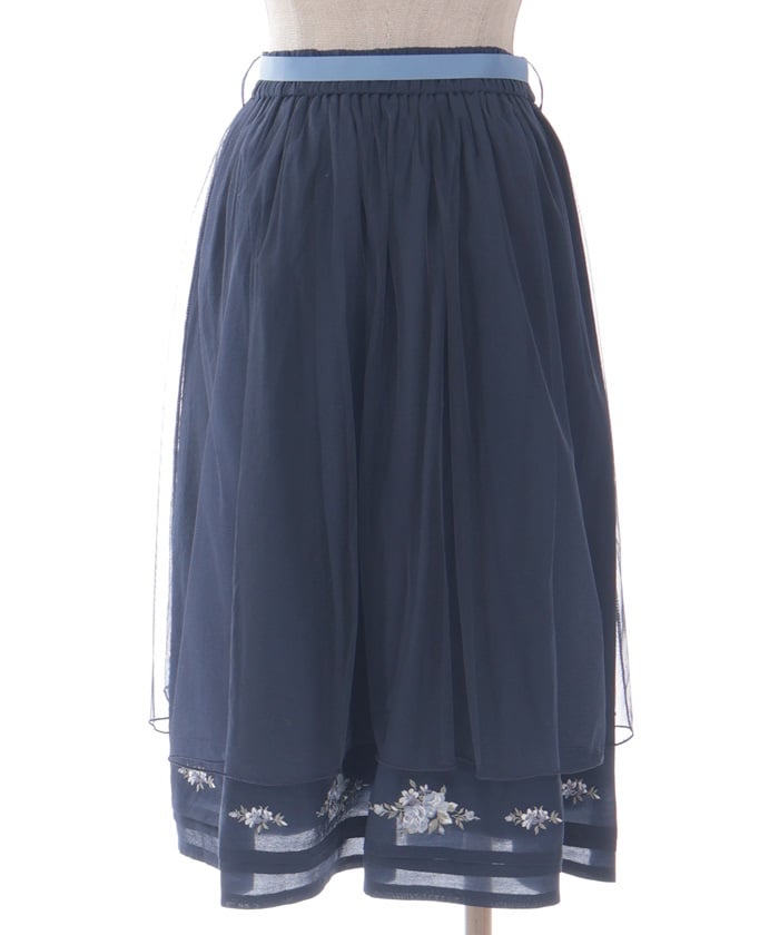 Bouquet Embroidery Flare Skirt