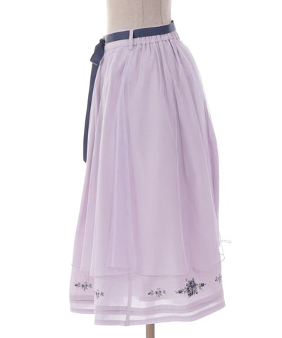 Bouquet Embroidery Flare Skirt