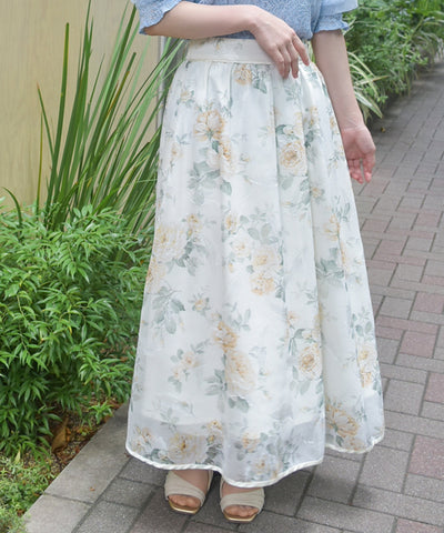 Floral Pattern Sheer Jacquard Skirt