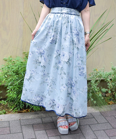 Floral Pattern Sheer Jacquard Skirt