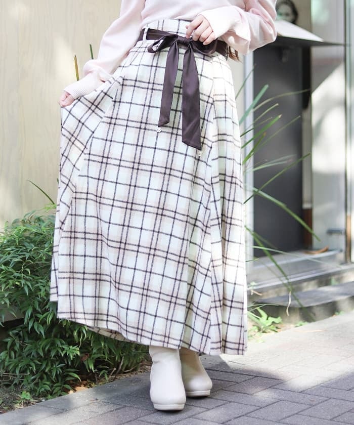 Brushed Plaid Flare Skirt