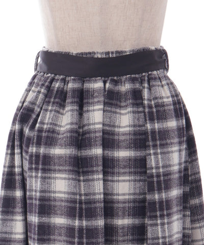 Brushed Plaid Flare Skirt