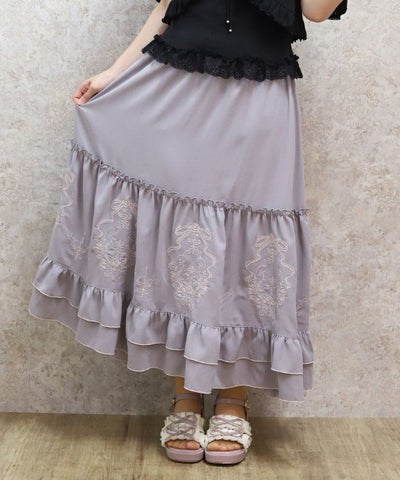 Ribbon & Bouquet Embroidery Skirt