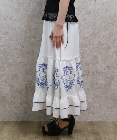 Ribbon & Bouquet Embroidery Skirt
