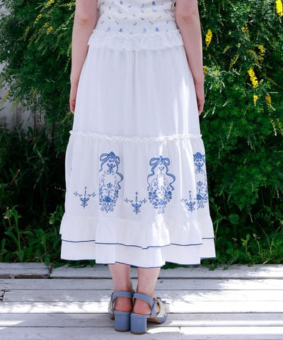 Ribbon & Bouquet Embroidery Skirt