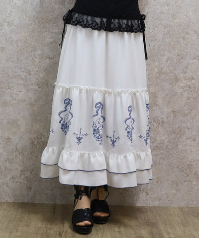Ribbon & Bouquet Embroidery Skirt