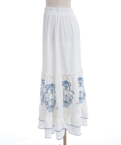 Ribbon & Bouquet Embroidery Skirt