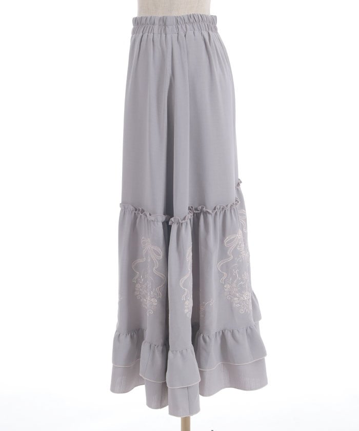 Ribbon & Bouquet Embroidery Skirt