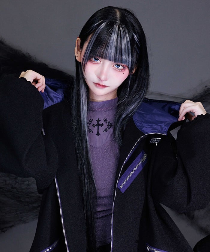 Cross Embroidery Lamé Cut Top