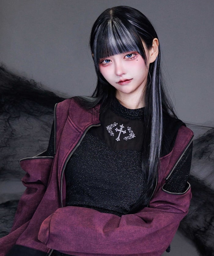 Cross Embroidery Lamé Cut Top